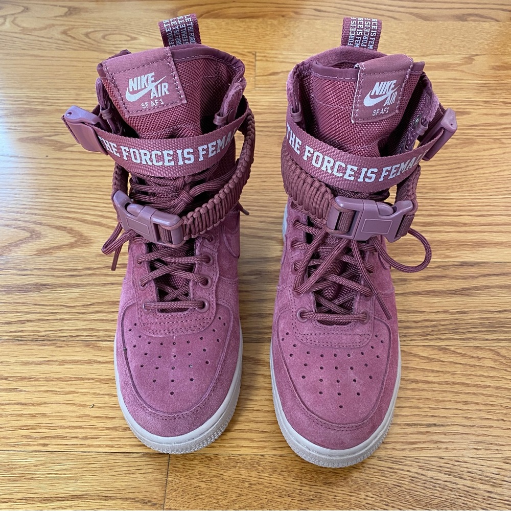 NEW- Nike Air Force 1 sz 6